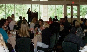 Shirley Fine Lee speaks at Austin HR Management Assoc. (SHRM)